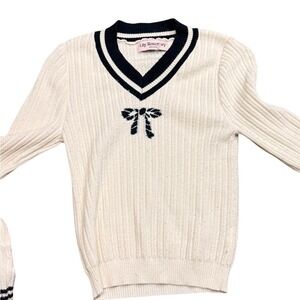 Lily Rose V-Neck Sweater in Cream with‎ Black Details